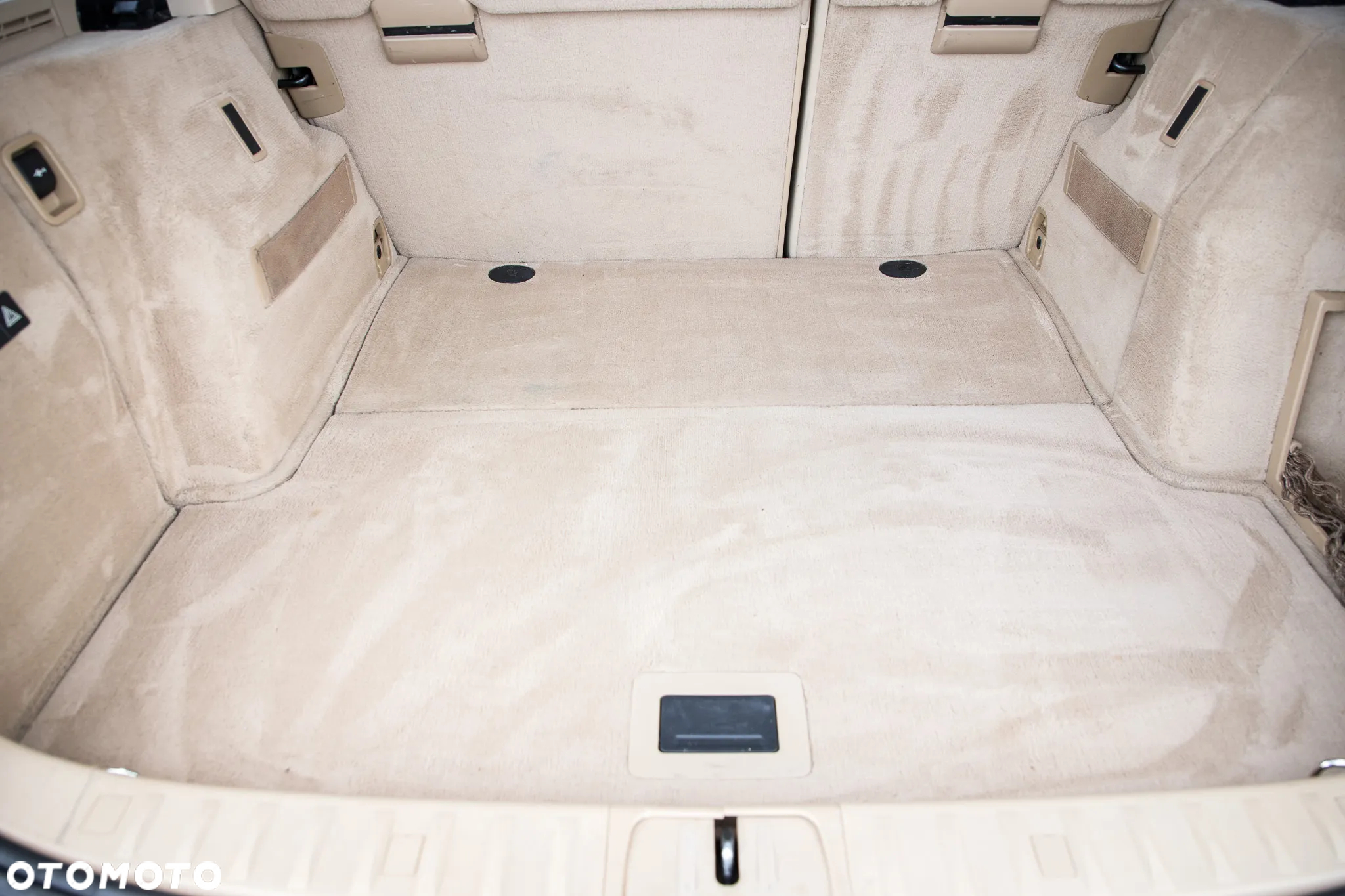 BMW Seria 3 325i xDrive Touring - 32