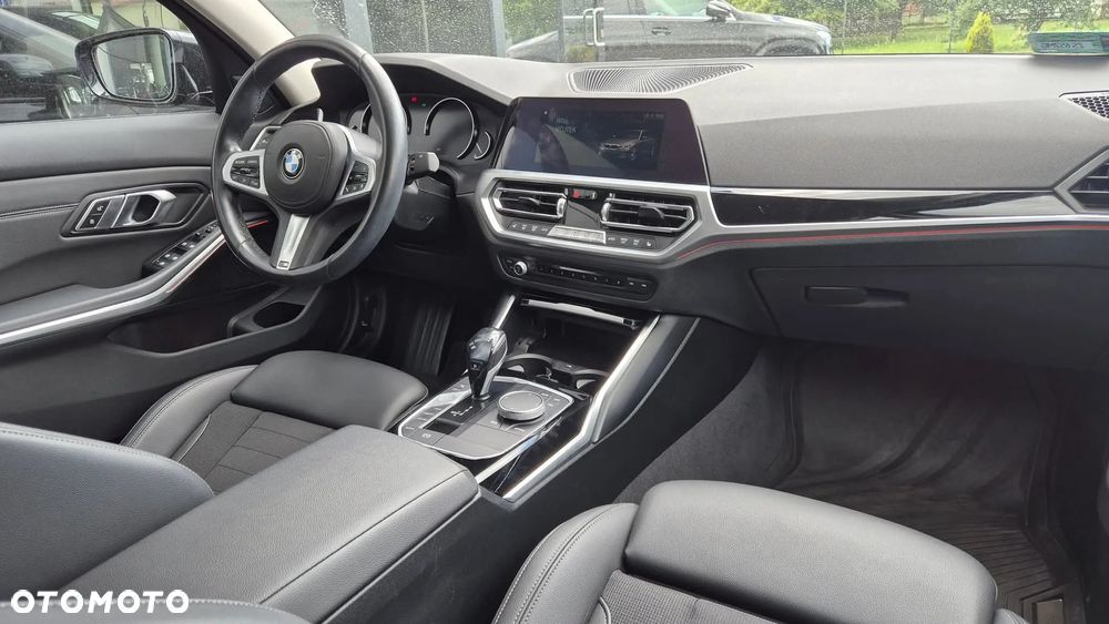 BMW Seria 3 318d Business Edition - 3