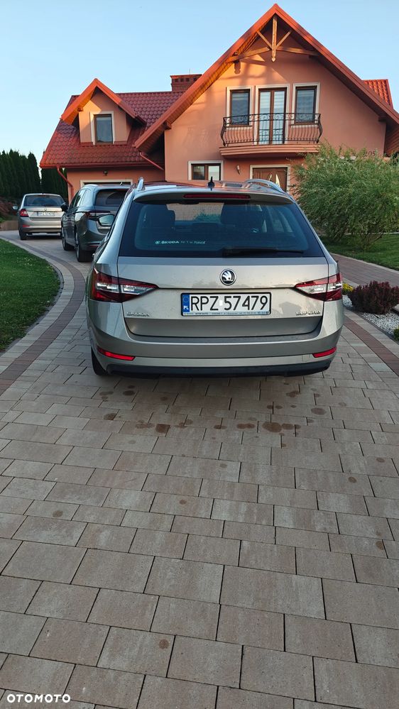 Skoda Superb 1.8 TSI Ambition - 6