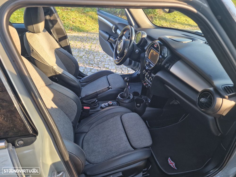 MINI 5 Portas Cooper D - 20