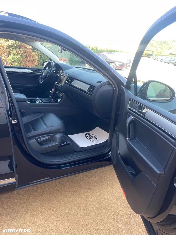 Volkswagen Touareg 3.0 V6 TDI SCR Blue Motion DPF Automatik - 19