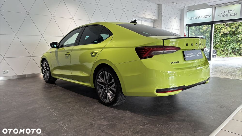 Skoda Octavia 2.0 TDI Sportline DSG - 4