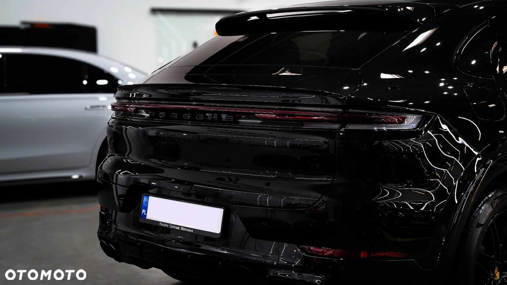 Porsche Cayenne - 5