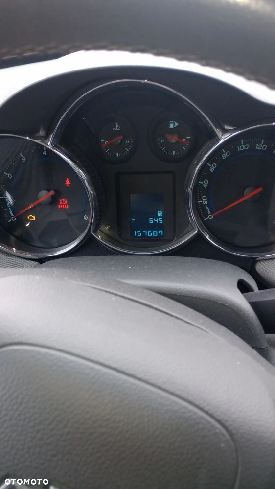 Chevrolet Cruze 1.8 LT - 13