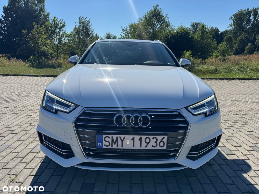Audi A4 Avant 2.0 TDI DPF S line Sportpaket - 2