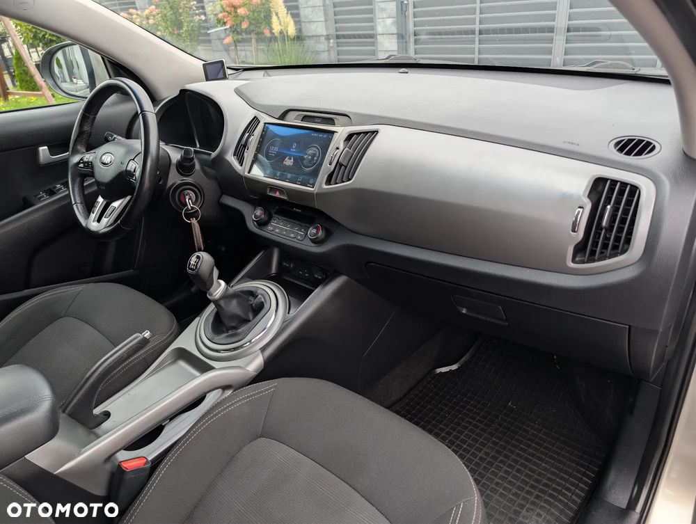 Kia Sportage 1.6 GDI L 2WD - 19