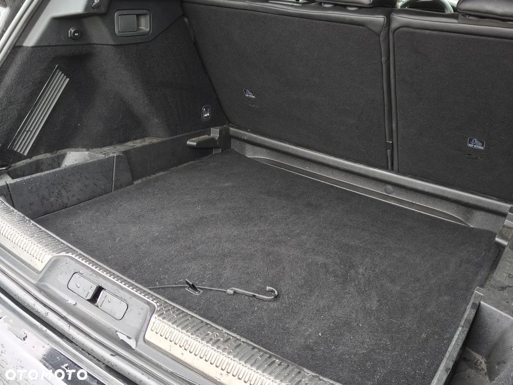 DS Automobiles DS 7 Crossback 2.0 BlueHDi Performance Line + - 14