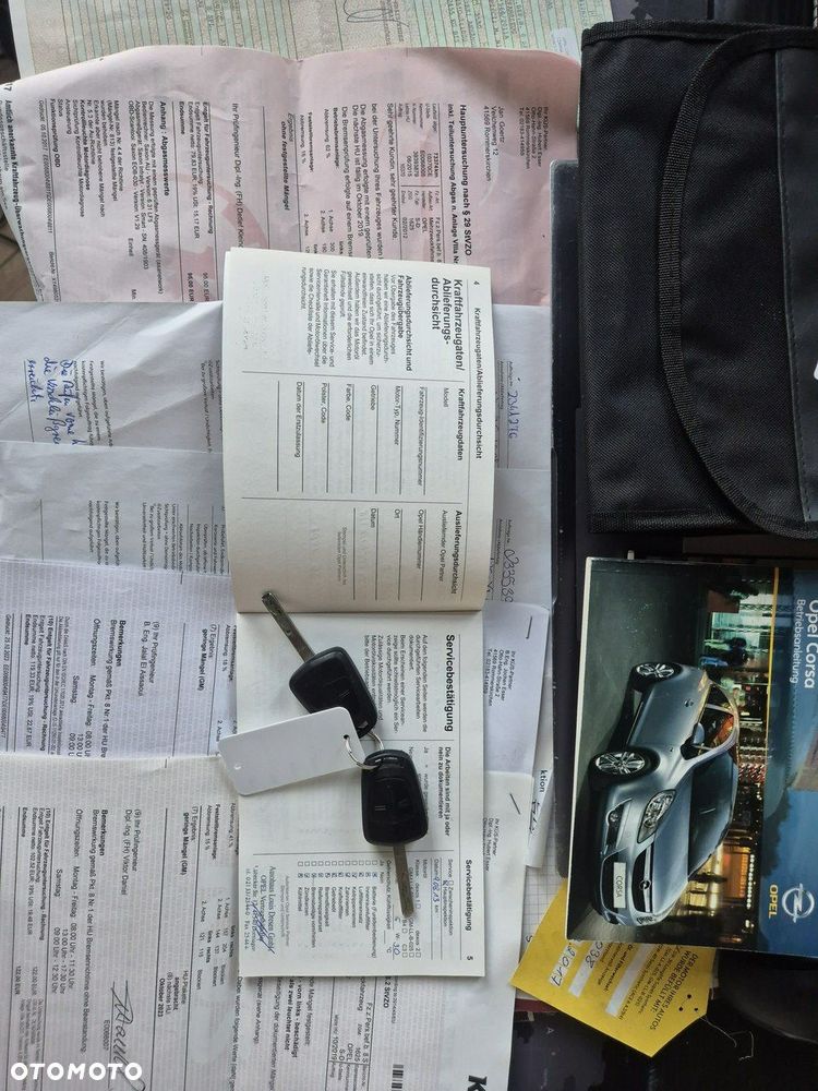 Opel Corsa 1.4 16V 150 Jahre - 29