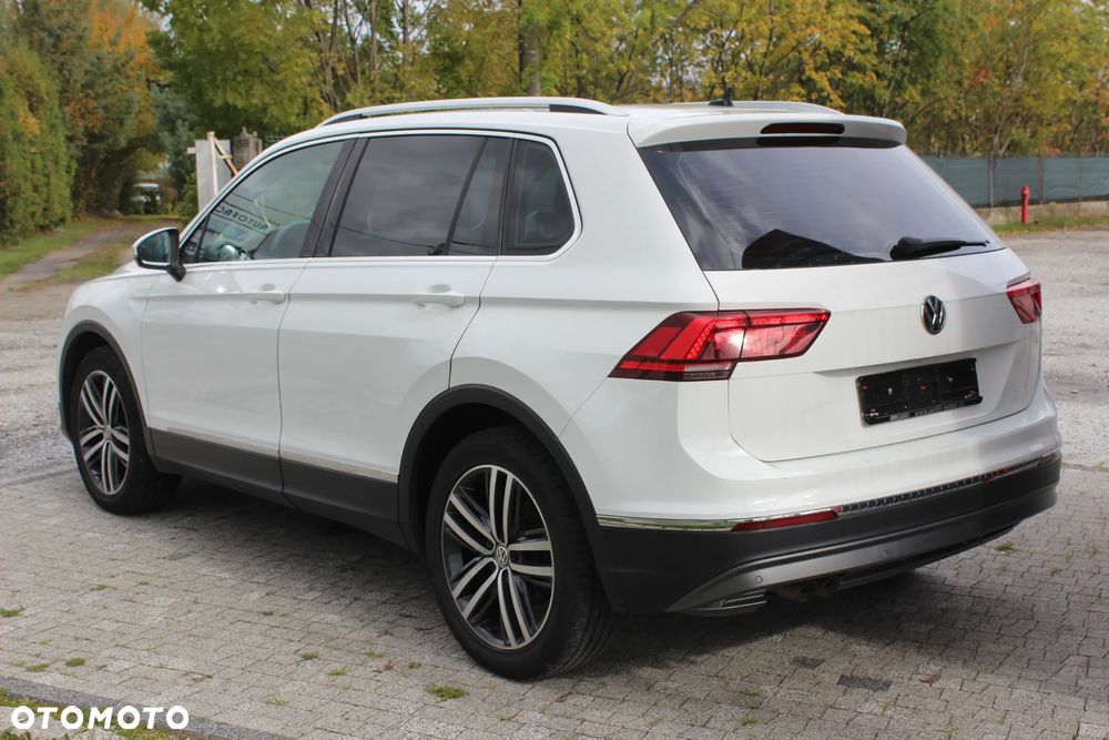 Volkswagen Tiguan 2.0 TDI Elegance DSG - 6