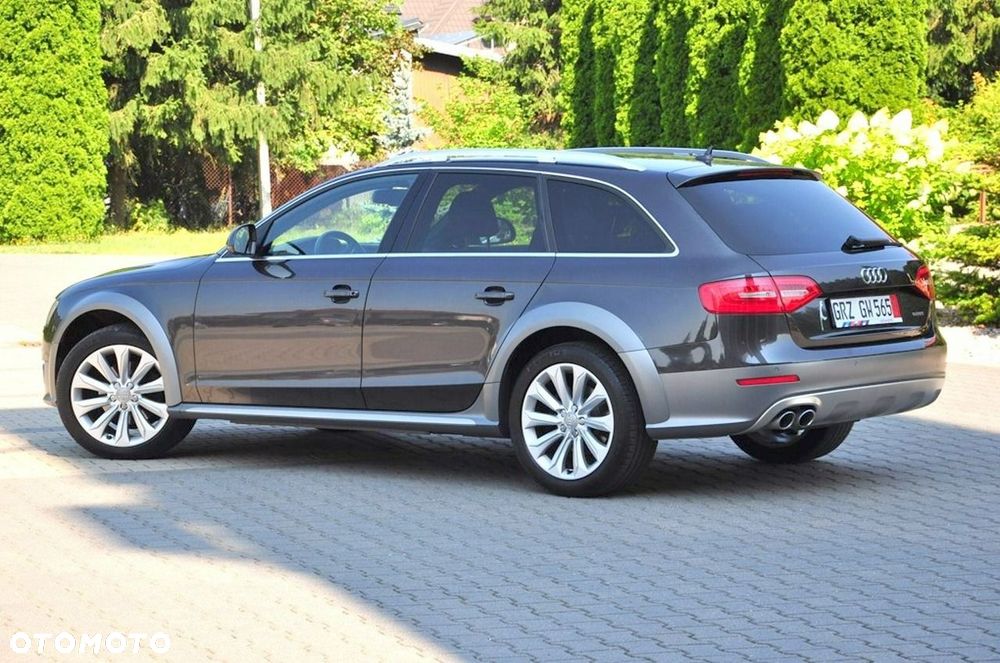 Audi A4 Allroad - 14