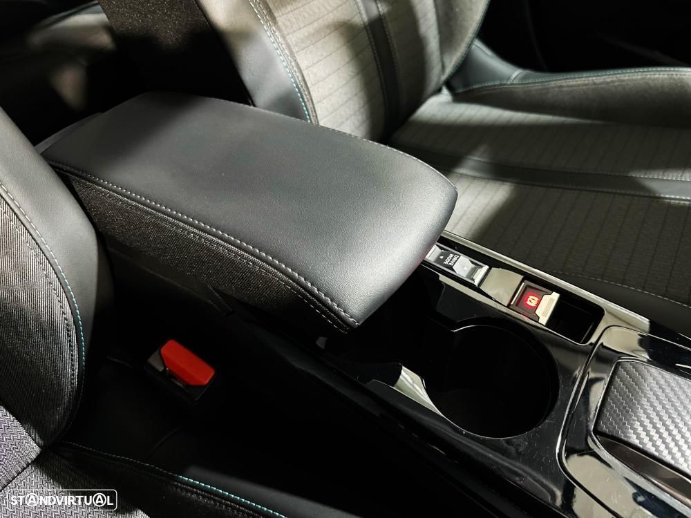 Peugeot e-208 50 kWh Allure Pack - 32