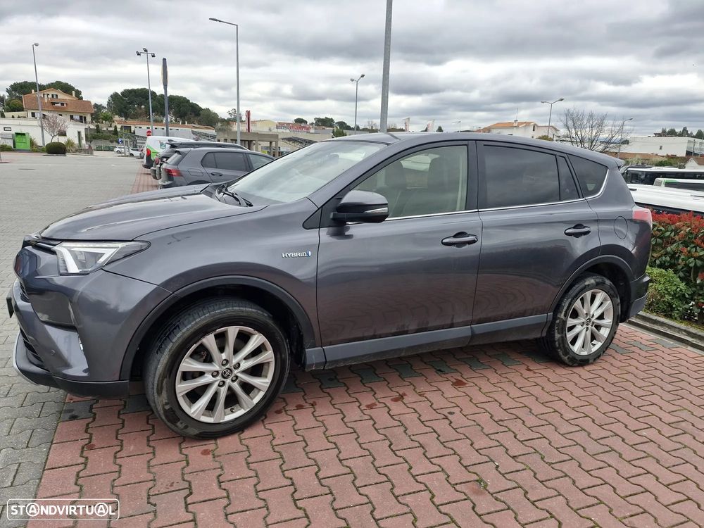 Toyota RAV4 2.5 HSD Exclusive 4WD - 2