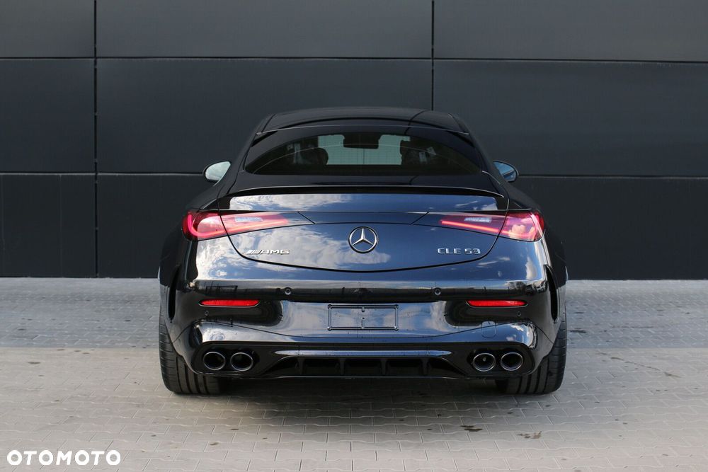 Mercedes-Benz CLE - 7