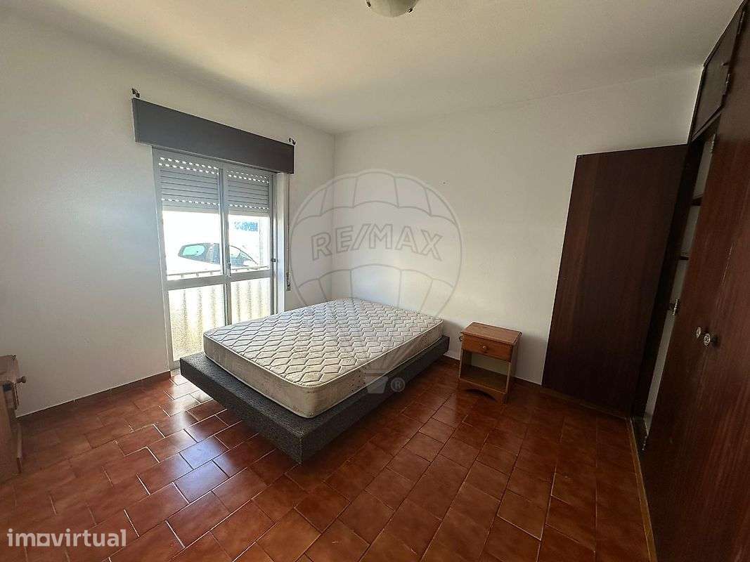 Apartamento T2 para arrendamento - Grande imagem: 2/11