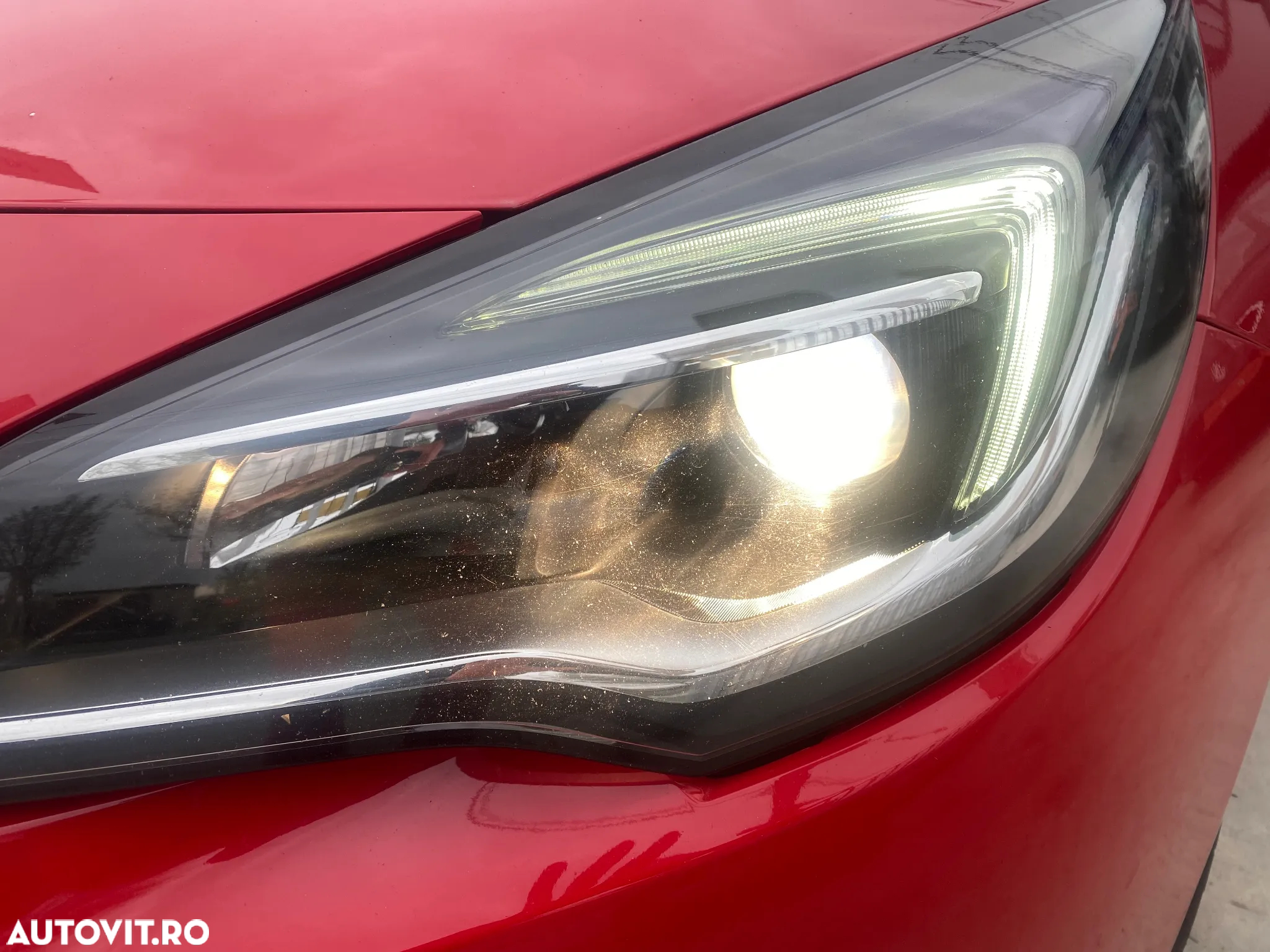 Opel Astra 1.4 Turbo Sports Tourer Business - 4