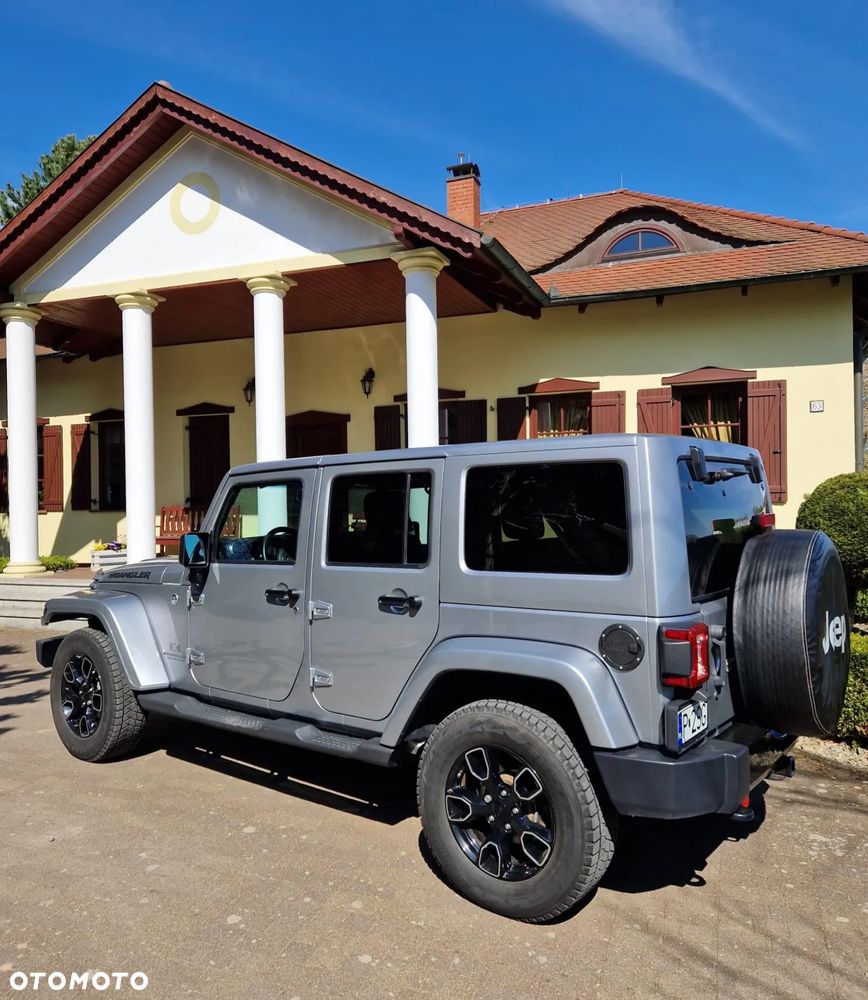 Jeep Wrangler Unlimited 3.6 Automatik Sahara - 3