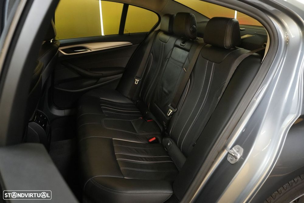 BMW 520 e Pack M - 31