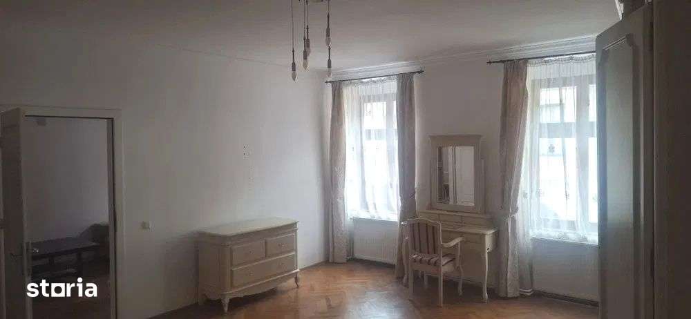 Apartament spatios 2 camere in zona Ultracentrala — fotografia 3