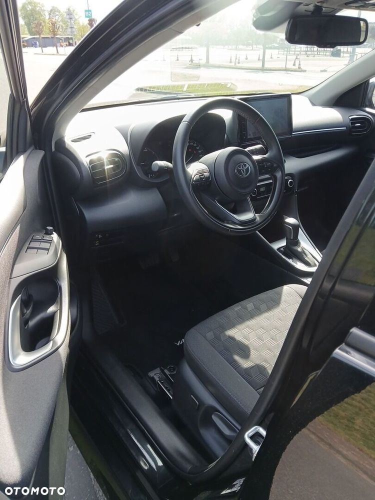 Toyota Yaris - 18