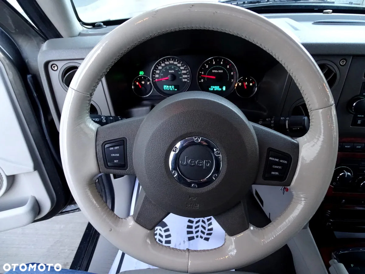 Jeep Commander 3.0 CRD Limited - 19