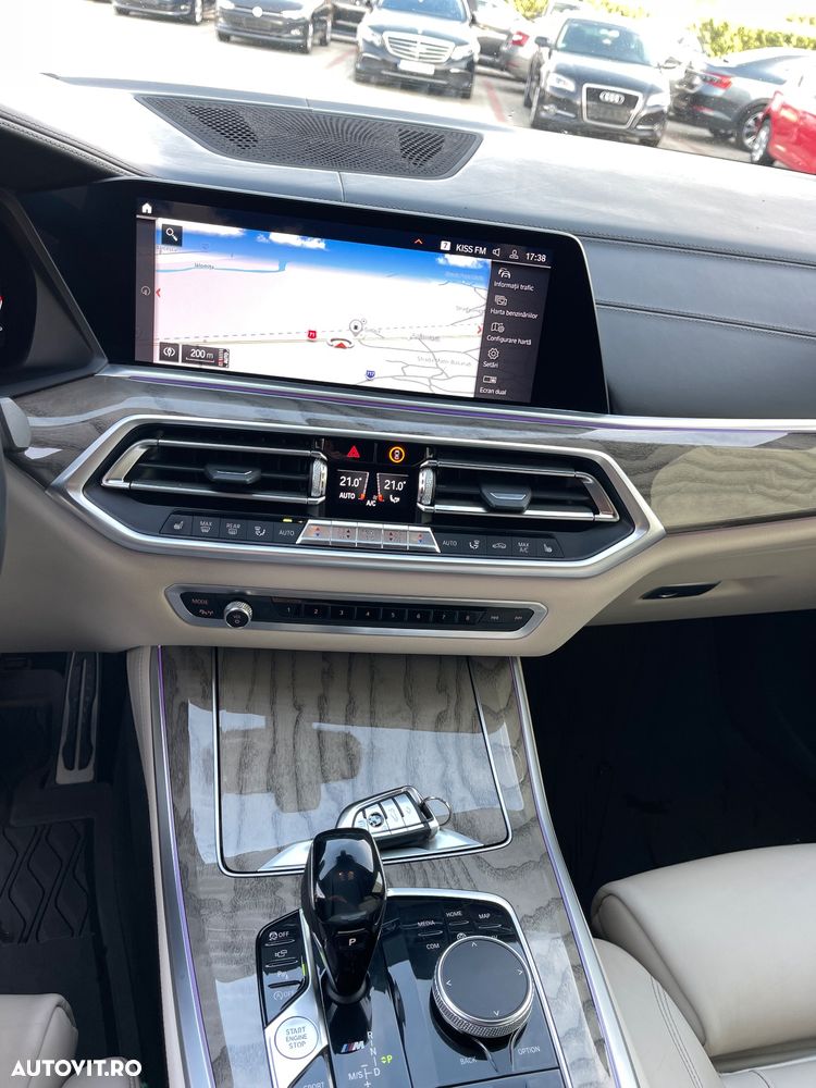 BMW X5 M M50d - 33