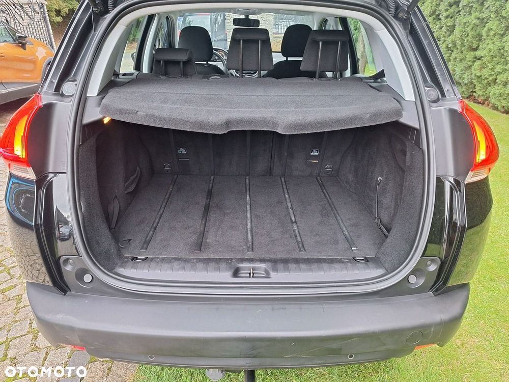 Peugeot 2008 1.6 e-HDi Active S&S - 20