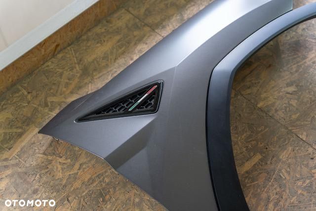 Lamborghini urus błotniki zderzak listwy wydech - 7