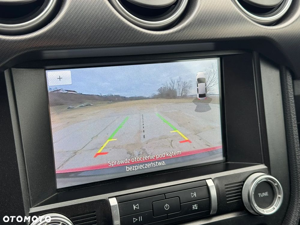 Ford Mustang 5.0 V8 GT - 32