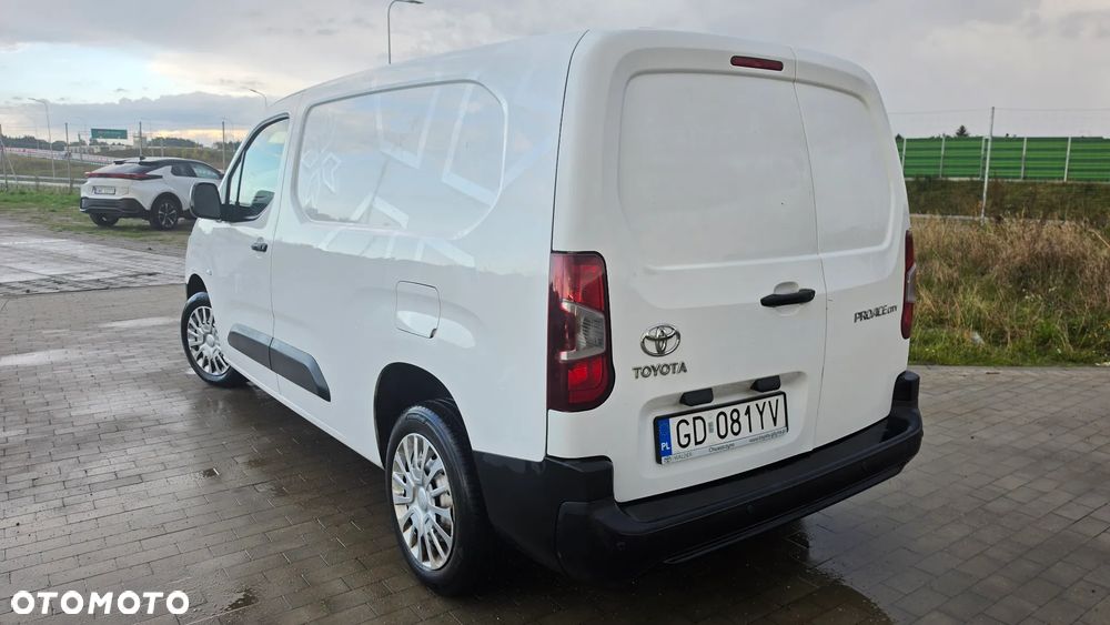 Toyota ProAce Kombi D-4D Medium 2,6t - 8