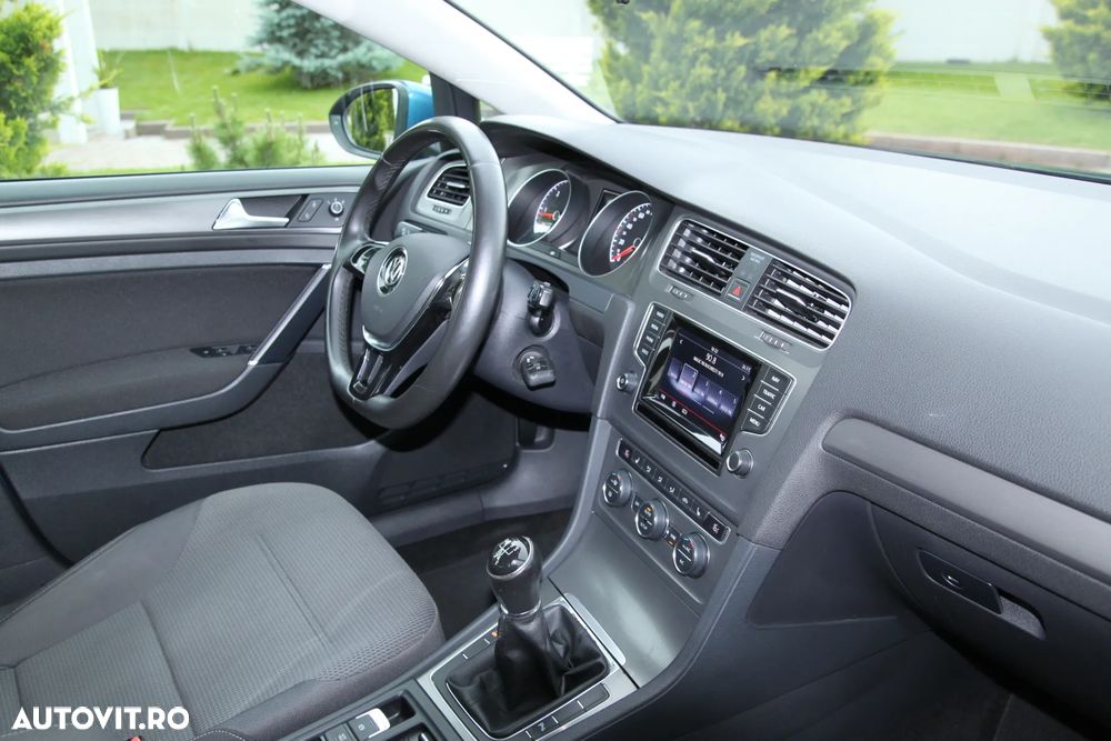Volkswagen Golf 1.6 TDI DPF BMT Comfortline - 7
