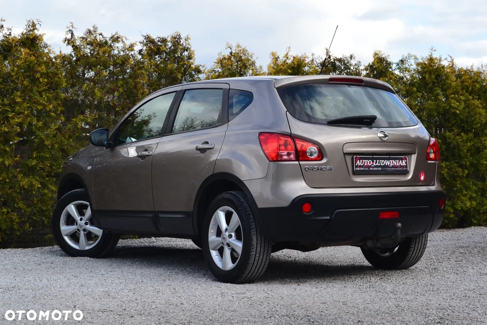 Nissan Qashqai 1.6 Visia - 13