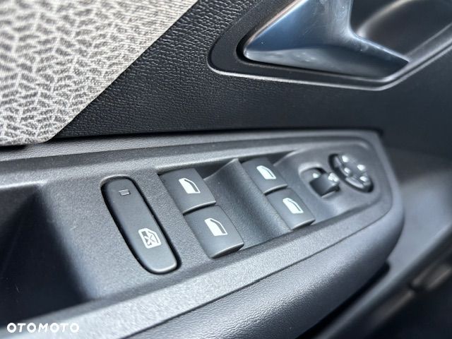 Citroën C4 1.2 PureTech C-Series S&S EAT8 - 29