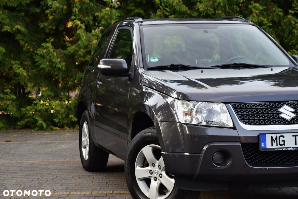 Suzuki Grand Vitara 1.6 Club - 8