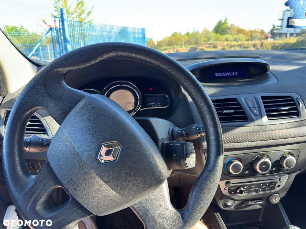Renault Megane 1.5 dCi Style Edition - 13
