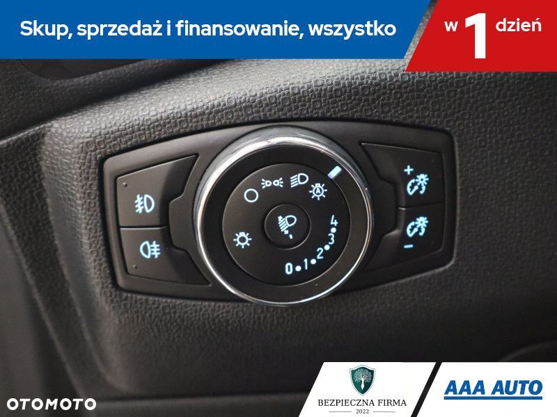 Ford EcoSport - 18