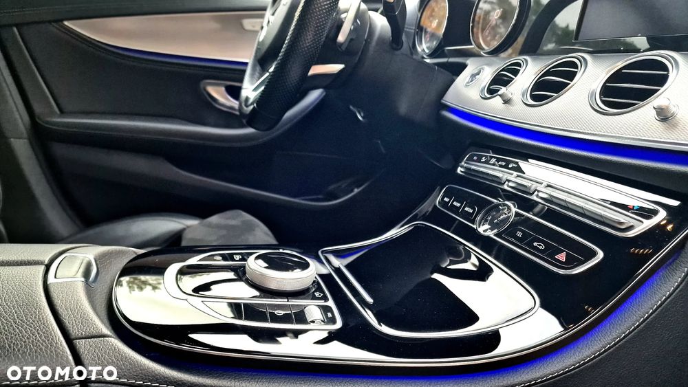 Mercedes-Benz Klasa E 220 d 9G-TRONIC - 7