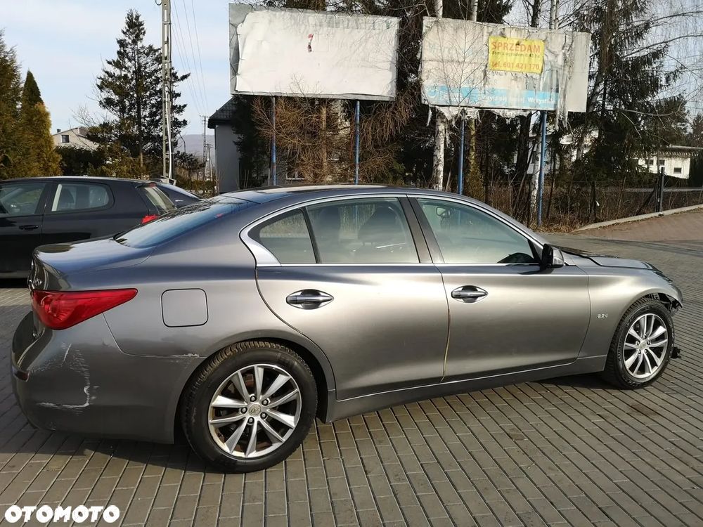 Infiniti Q50 - 10