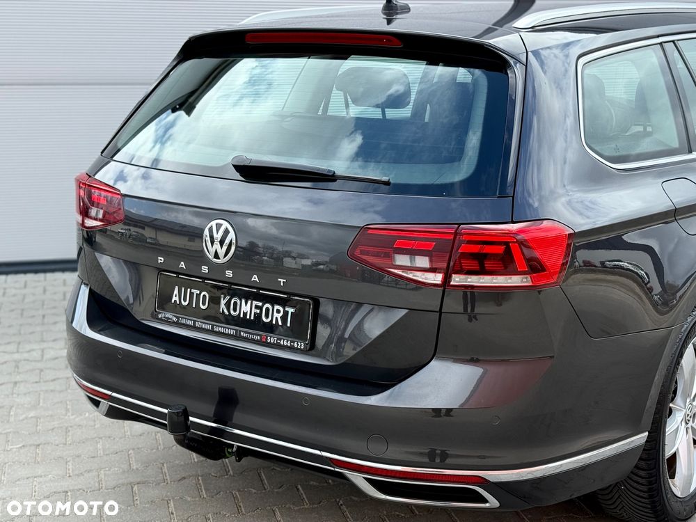 Volkswagen Passat Variant 2.0 TDI SCR DSG BlueMotion Highline - 14