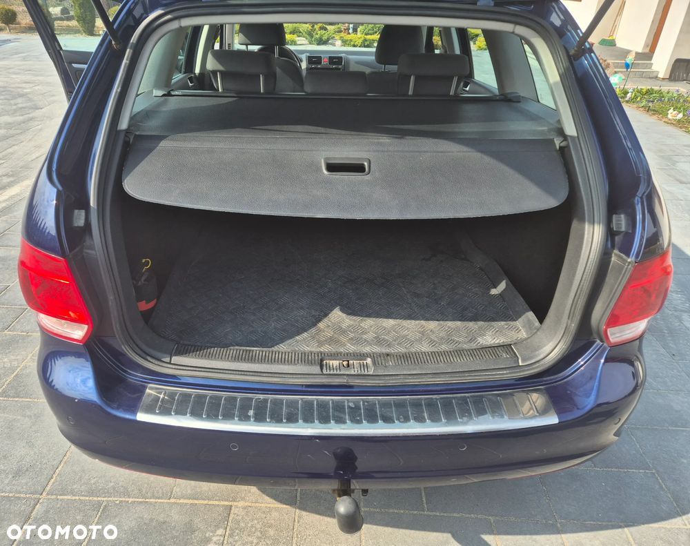 Volkswagen Golf 1.9 TDI DPF Comfortline - 17