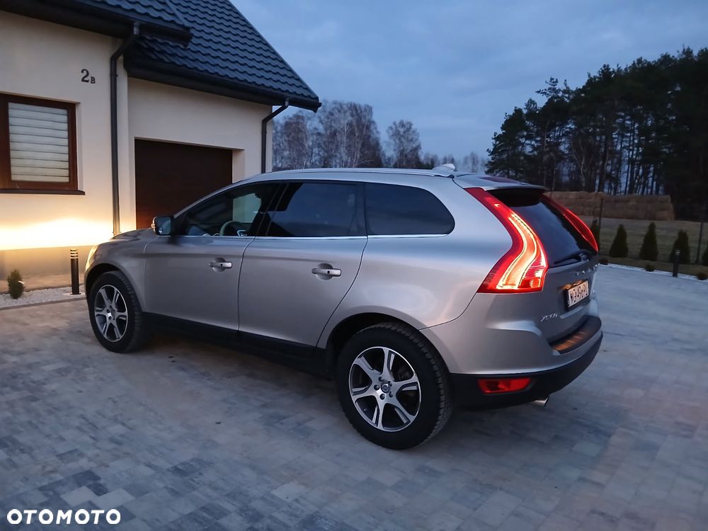 Volvo XC 60 T6 AWD Summum - 5