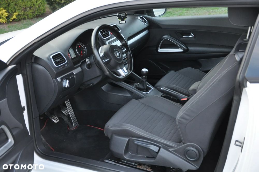 Volkswagen Scirocco 1.4 TSI Match - 25
