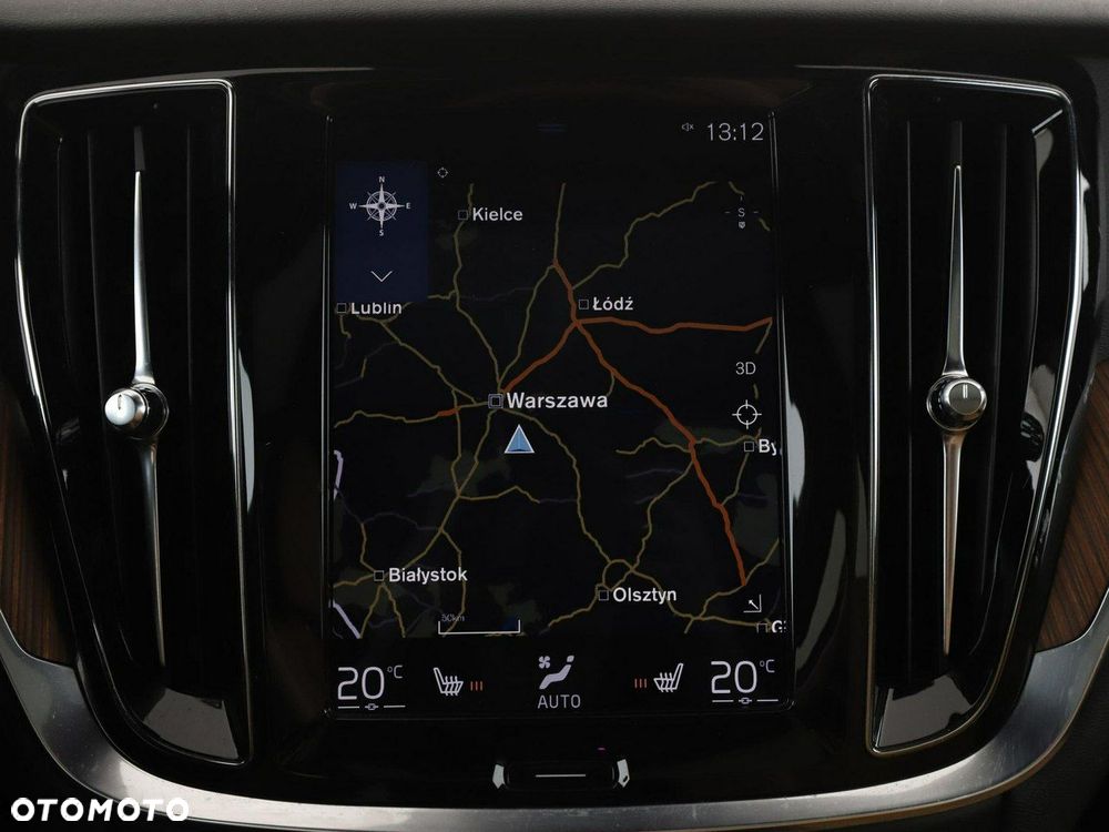 Volvo V60 T8 AWD Recharge Geartronic Inscription - 29