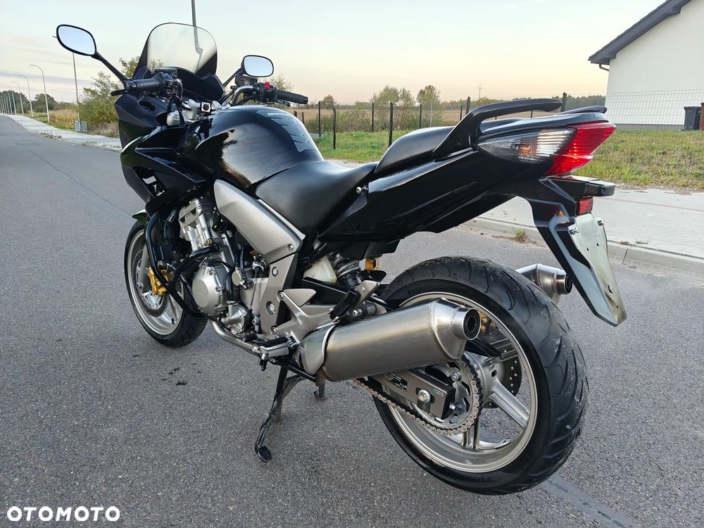 Honda CBF - 3