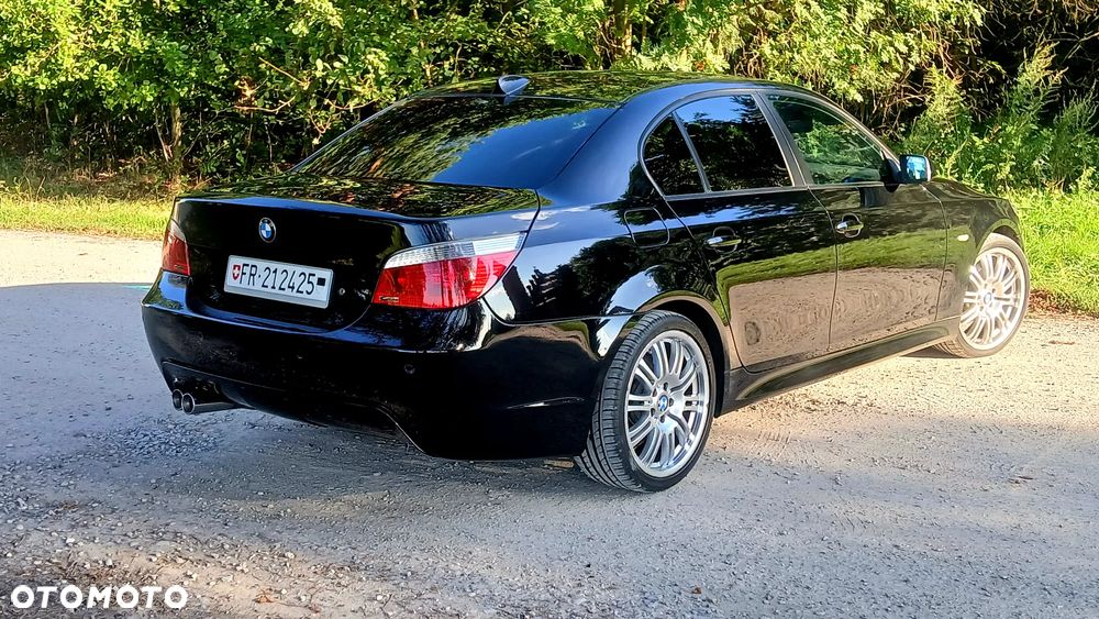 BMW Seria 5 530i - 22