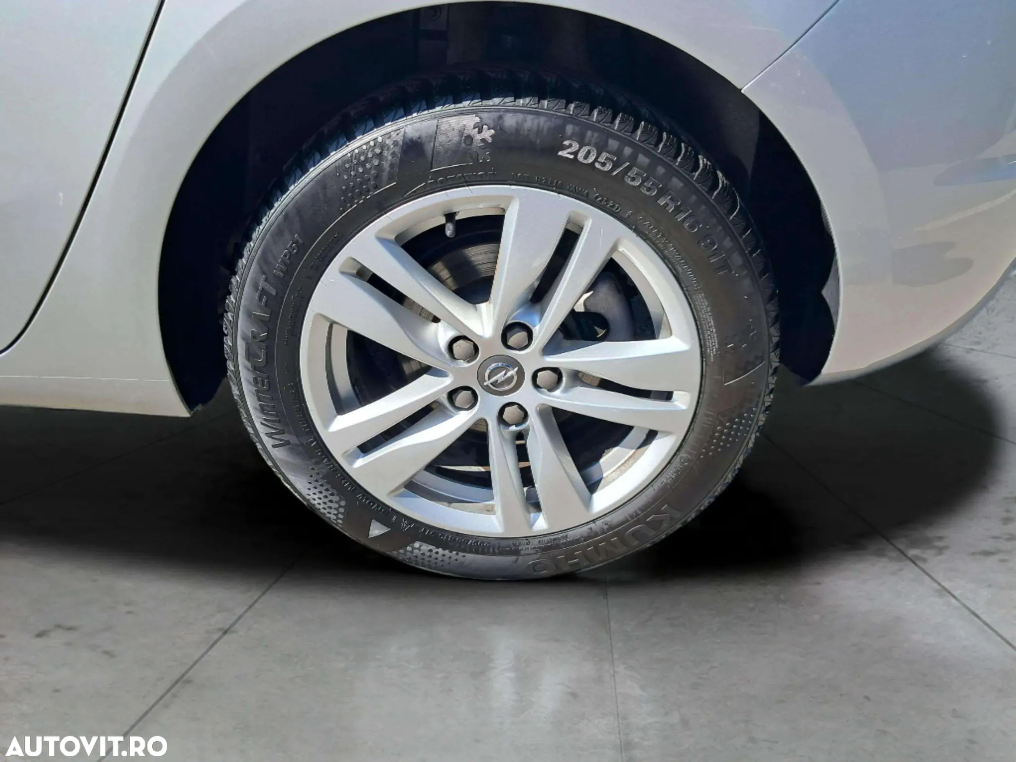 Opel Astra - 16
