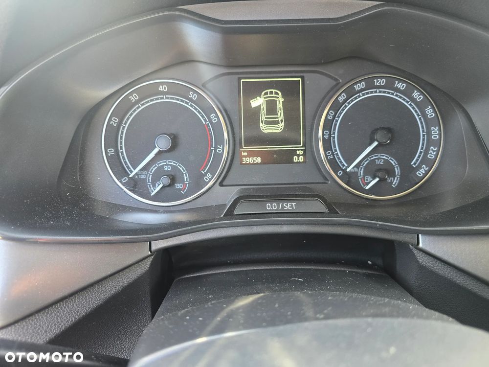 Skoda Kamiq 1.0 TSI Drive - 19