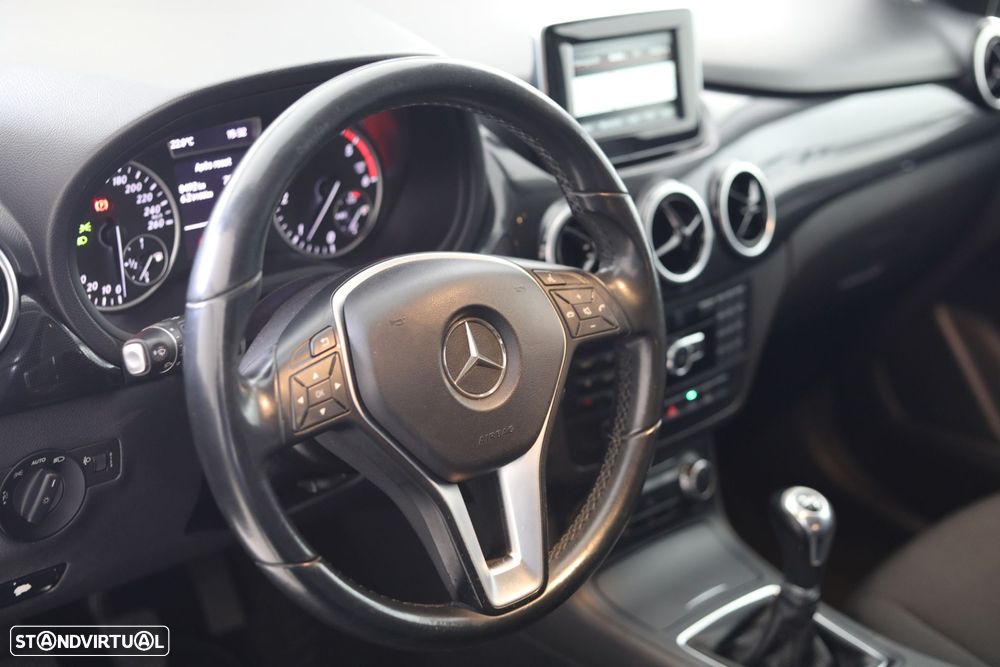 Mercedes-Benz B 180 CDI BlueEFFICIENCY - 8