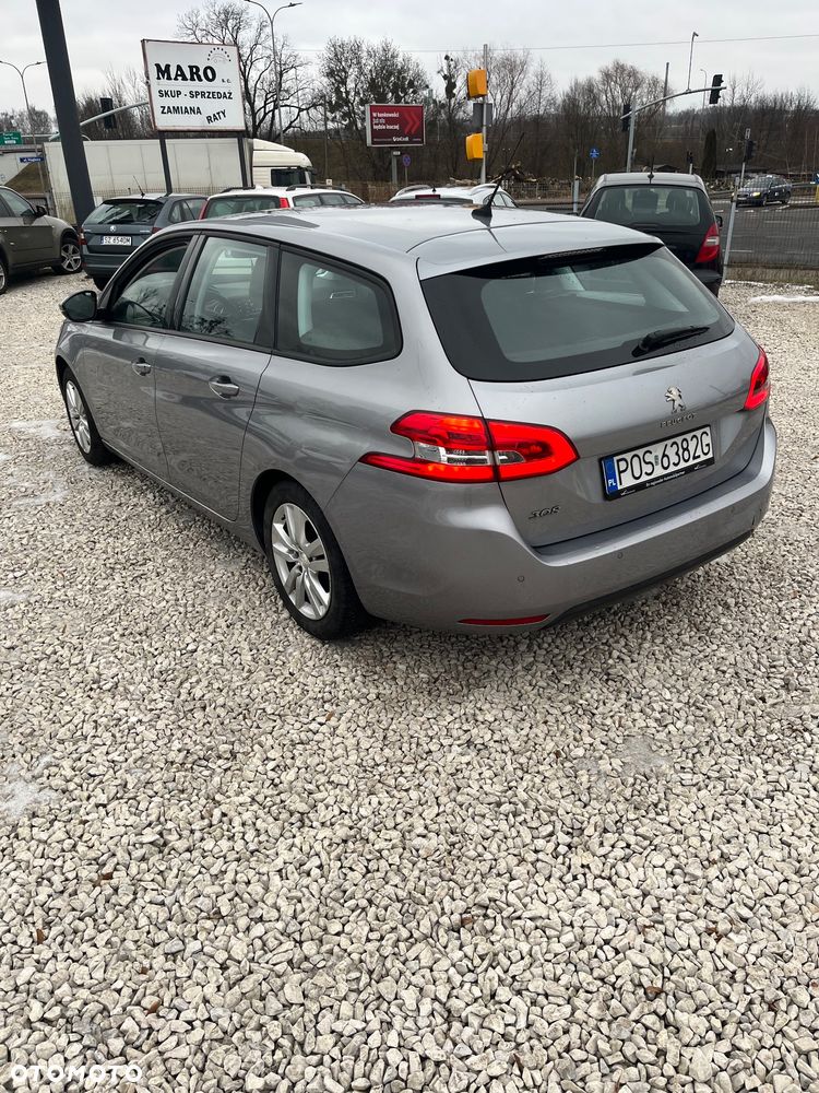 Peugeot 308 - 4