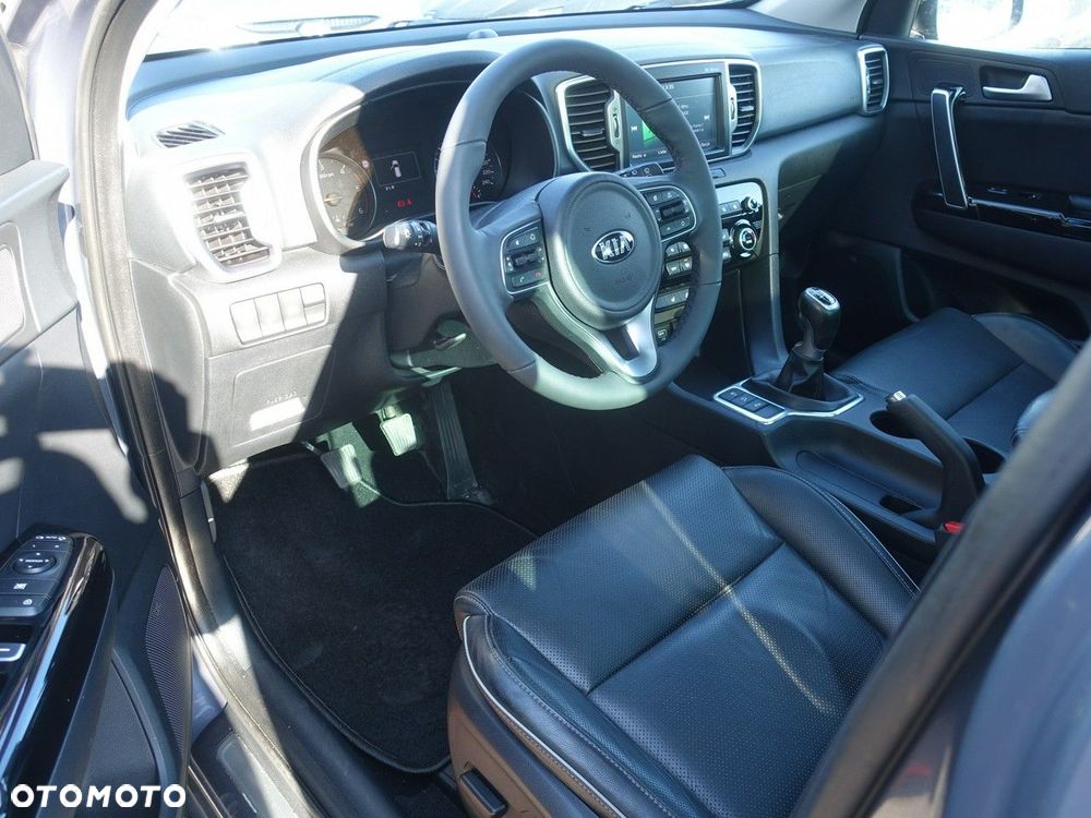 Kia Sportage - 8