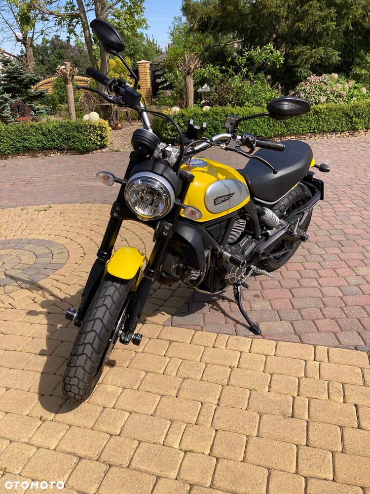 Ducati Scrambler - 4